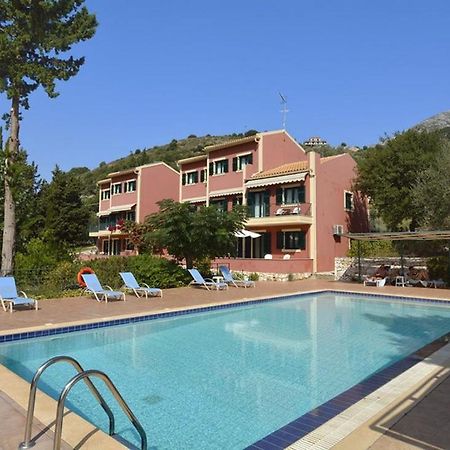 Vivi'S Apartments Agia Efimia Exterior foto